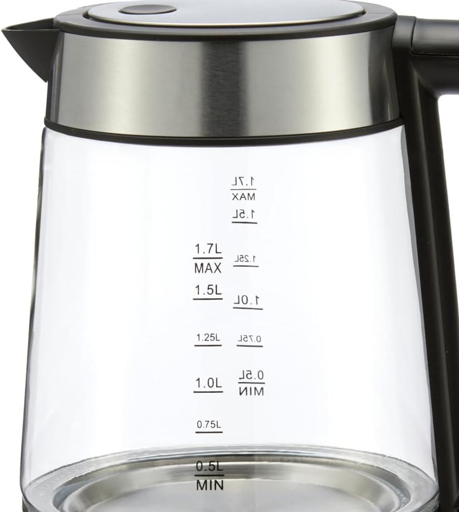 Amazon Basics Electric Kettle, 1.7L, Glass - Detail view