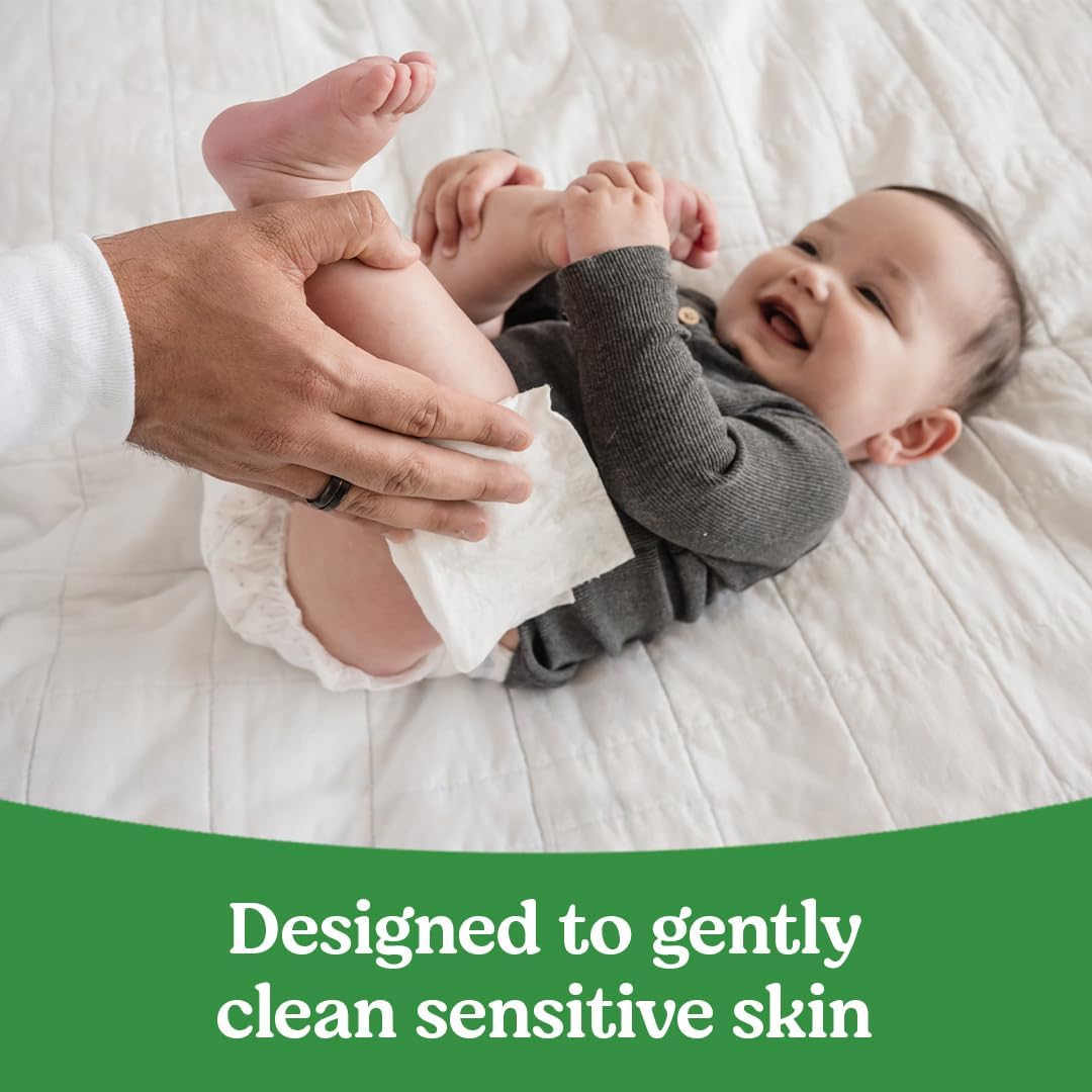 Huggies Natural Care Sensitive Baby Wipes - Detail view