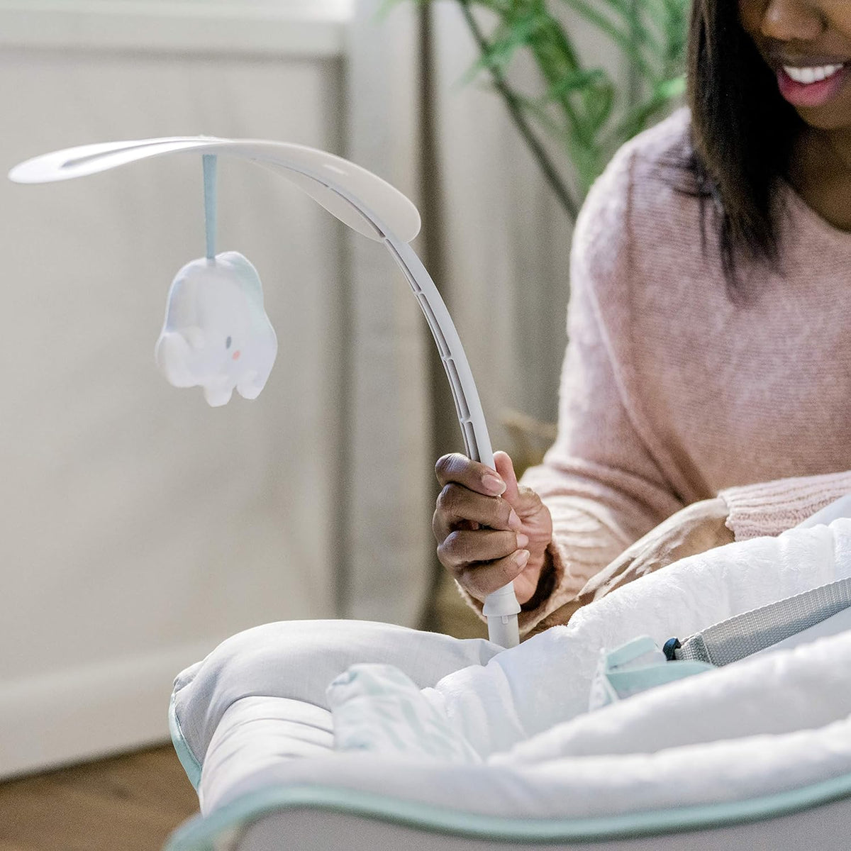 Ingenuity Keep Cozy 3-in-1 Baby Bouncer - Detail view