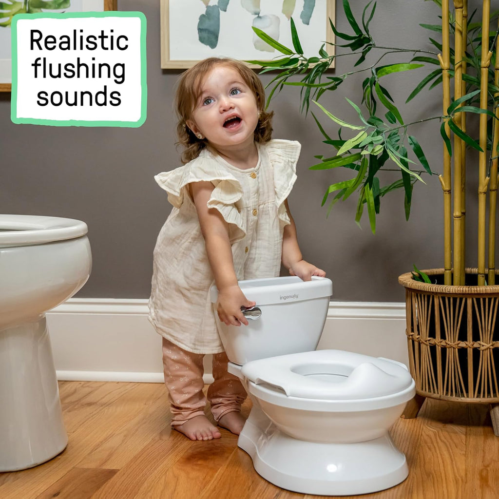 Ingenuity My Size Potty Pro 2-in-1 Toilet - Close-up