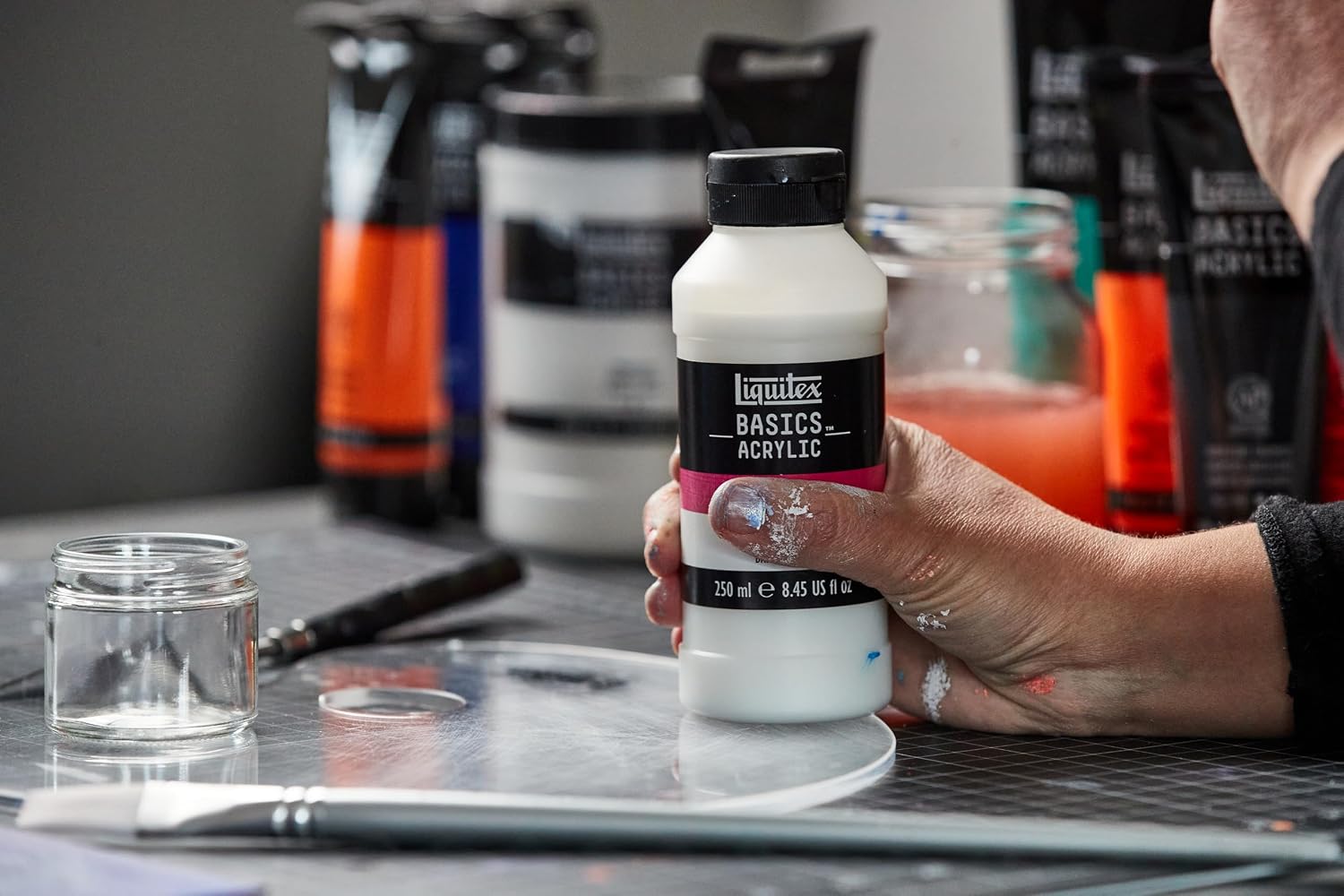 Liquitex Basics Gesso Surface Prep Medium 16oz - In use