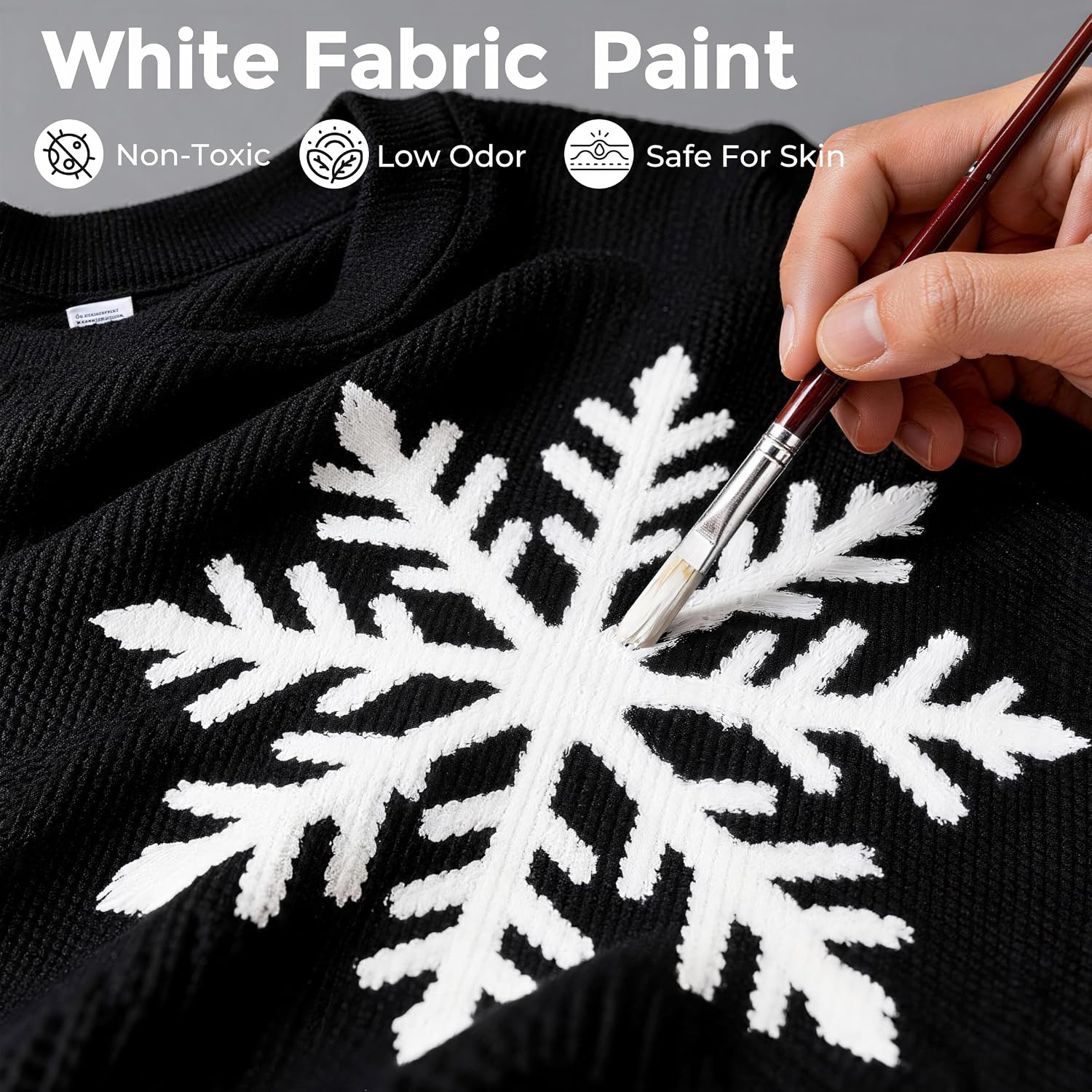 Nicpro White Fabric Paint, 8.45 oz - Detail view
